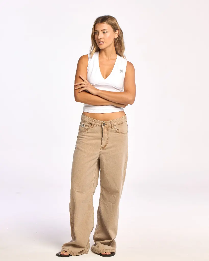 16MRUA2728X6S27-02.webp