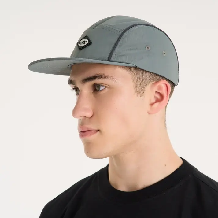 SHECKLERFLATCAP_15.webp