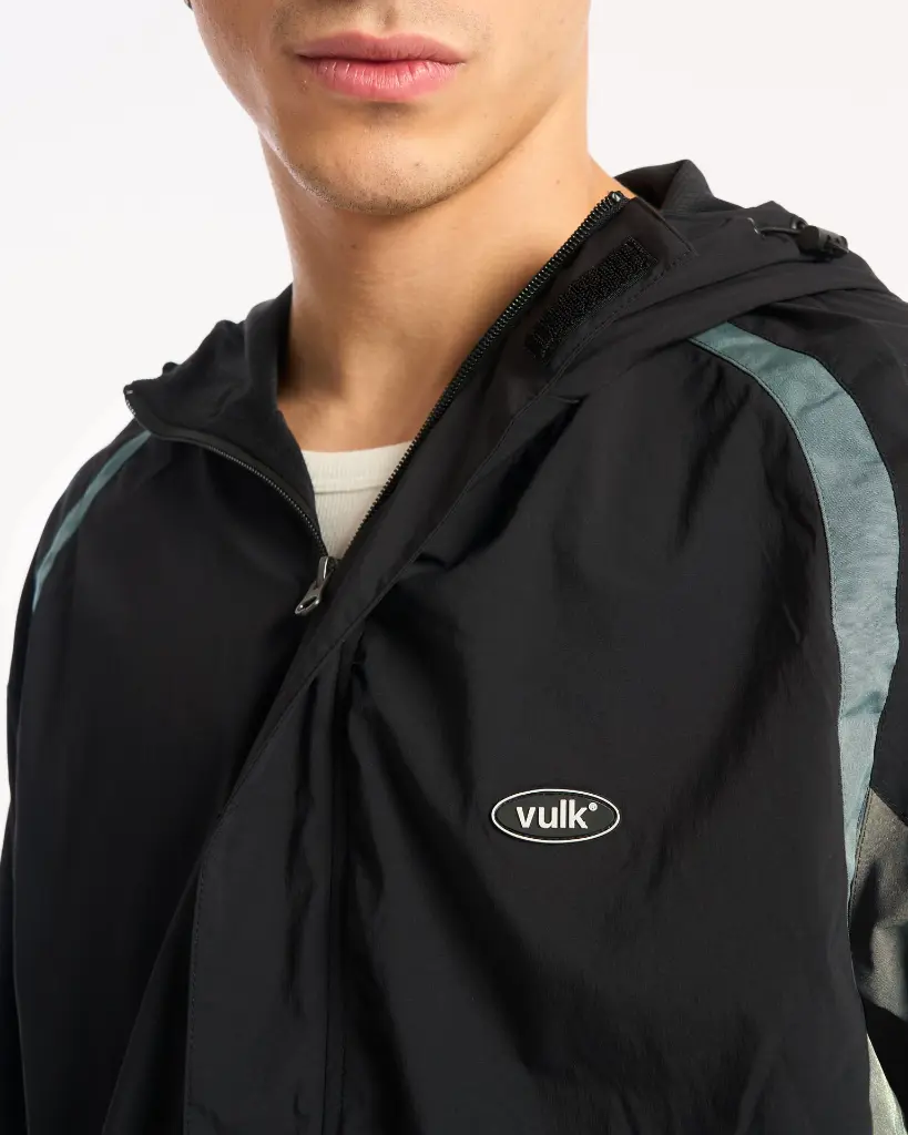 10HVUA2707BKS27-04.webp