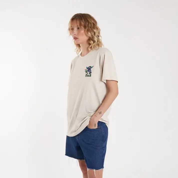 00HVUA2603-PALMERTEE-CREAM_49.webp