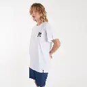 00HVUA2610-TRAVELERTEE-WHITE_8.webp