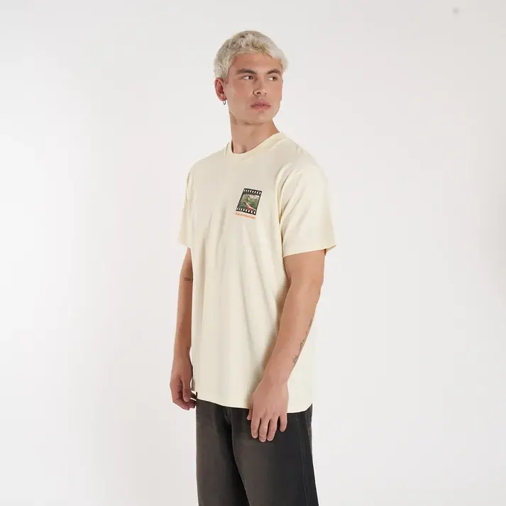 00HVUA2614-FILMTEE-LIGHTYELLOW_27.webp