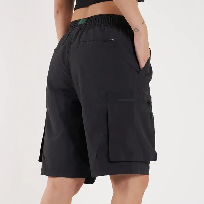 22HVUA2611-MAIDENSHORT-BLACK_20.webp