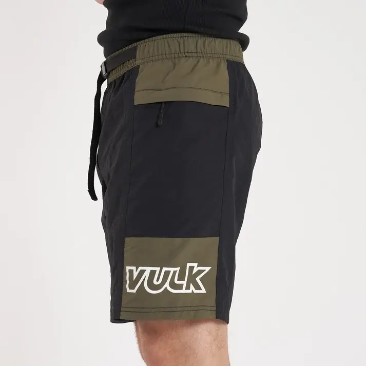 22HVUA2612-SHAINYSHORT-BLACK_9.webp
