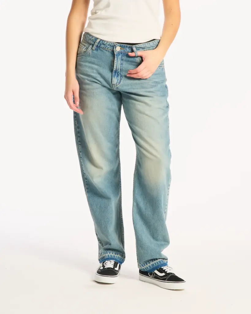 DAKOTA RELAX JEAN - LIGHT BLUE