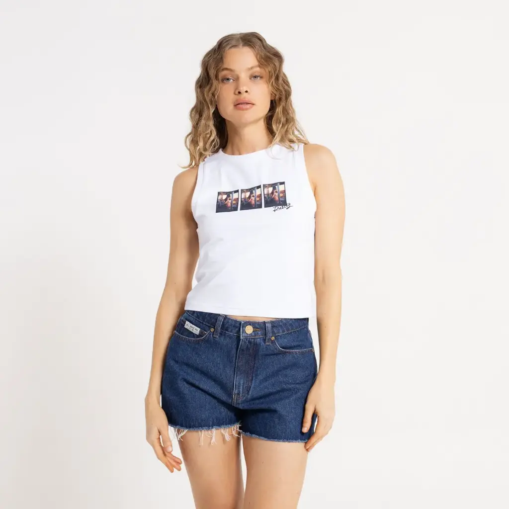 ON HOLIDAYS FITTED SKIMMER TANK LD